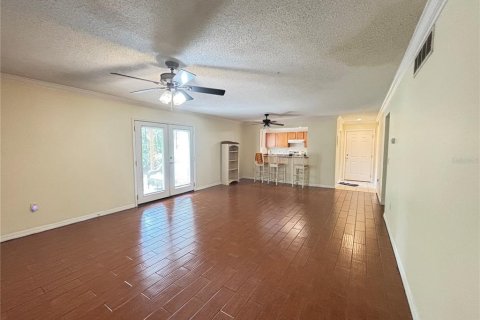 Copropriété à louer à Sarasota, Floride: 2 chambres, 97.45 m2 № 2396610 - photo 13