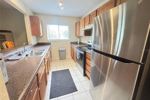 Copropriété à louer à Sarasota, Floride: 2 chambres, 97.45 m2 № 2396610 - photo 6