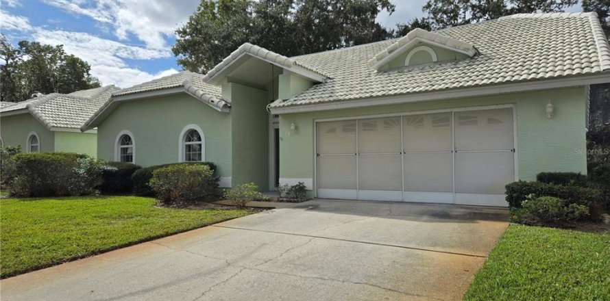 Casa en Inverness, Florida 3 dormitorios, 157.38 m2 № 2101452