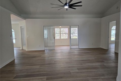 Casa en venta en Inverness, Florida, 3 dormitorios, 157.38 m2 № 2101452 - foto 5