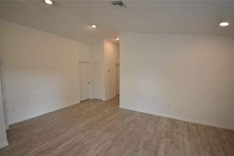 Villa ou maison à vendre à Fort Myers, Floride: 3 chambres, 110.27 m2 № 2157677 - photo 9