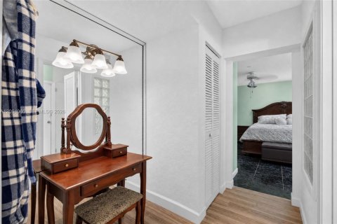 Casa en venta en Miami, Florida, 3 dormitorios, 189.15 m2 № 2382223 - foto 29