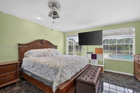 Casa en venta en Miami, Florida, 3 dormitorios, 189.15 m2 № 2382223 - foto 23