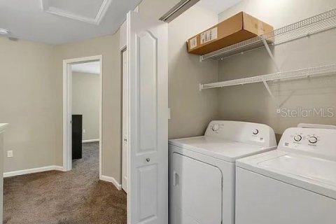Townhouse in Tallahassee, Florida 3 bedrooms, 109.25 sq.m. № 2212545 - photo 13