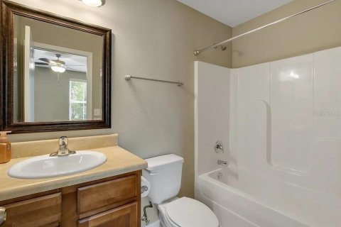 Townhouse in Tallahassee, Florida 3 bedrooms, 109.25 sq.m. № 2212545 - photo 11
