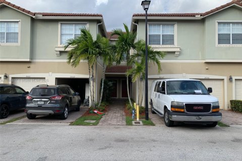 Condo in Tamarac, Florida, 3 bedrooms  № 1855053 - photo 3