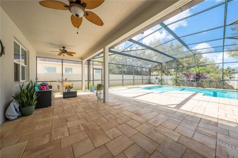 House in Orlando, Florida 3 bedrooms, 265.05 sq.m. № 1548468 - photo 17