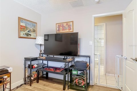 Casa en venta en Deltona, Florida, 4 dormitorios, 137.87 m2 № 2219997 - foto 23