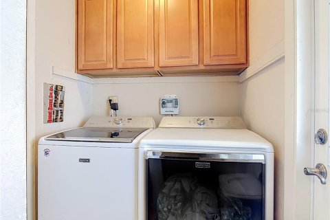 Casa en venta en Deltona, Florida, 4 dormitorios, 137.87 m2 № 2219997 - foto 16