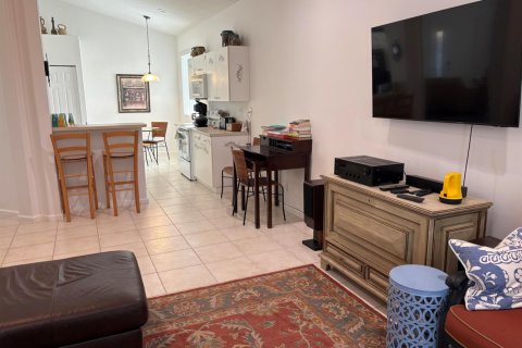 Villa ou maison à louer à Delray Beach, Floride: 2 chambres, 174.93 m2 № 2251527 - photo 14