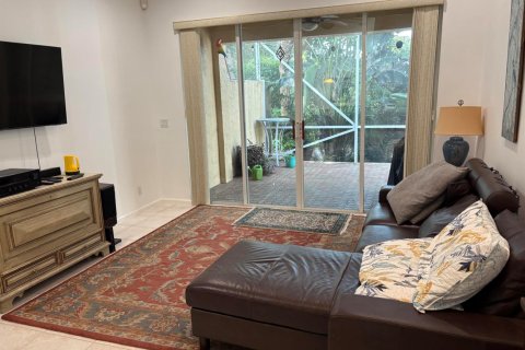 Villa ou maison à louer à Delray Beach, Floride: 2 chambres, 174.93 m2 № 2251527 - photo 8