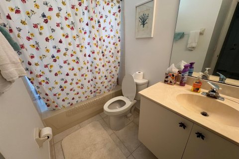 Villa ou maison à louer à Delray Beach, Floride: 2 chambres, 174.93 m2 № 2251527 - photo 11