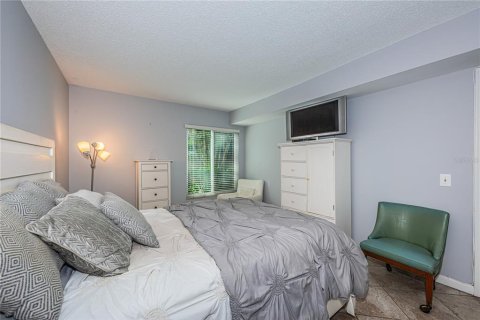 Condominio en venta en Saint Petersburg, Florida, 2 dormitorios, 82.68 m2 № 2339791 - foto 17
