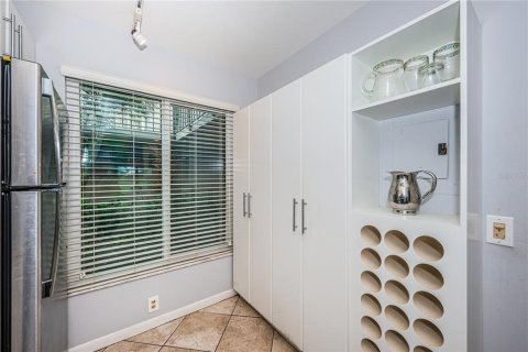 Condominio en venta en Saint Petersburg, Florida, 2 dormitorios, 82.68 m2 № 2339791 - foto 6