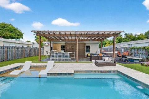 Casa en venta en Fort Lauderdale, Florida, 3 dormitorios, 124.77 m2 № 2021113 - foto 18