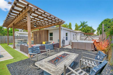 Casa en venta en Fort Lauderdale, Florida, 3 dormitorios, 124.77 m2 № 2021113 - foto 25