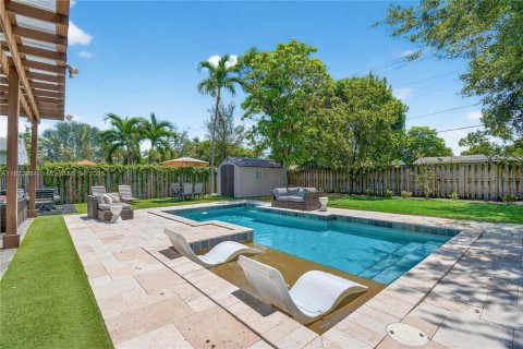 Casa en venta en Fort Lauderdale, Florida, 3 dormitorios, 124.77 m2 № 2021113 - foto 19