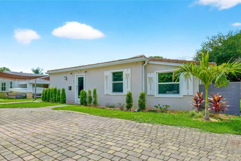 Casa en venta en Fort Lauderdale, Florida, 3 dormitorios, 124.77 m2 № 2021113 - foto 6
