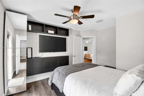 Casa en venta en Fort Lauderdale, Florida, 3 dormitorios, 124.77 m2 № 2021113 - foto 30