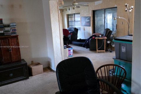 Villa ou maison à vendre à Tamarac, Floride: 2 chambres, 162.76 m2 № 1965307 - photo 11