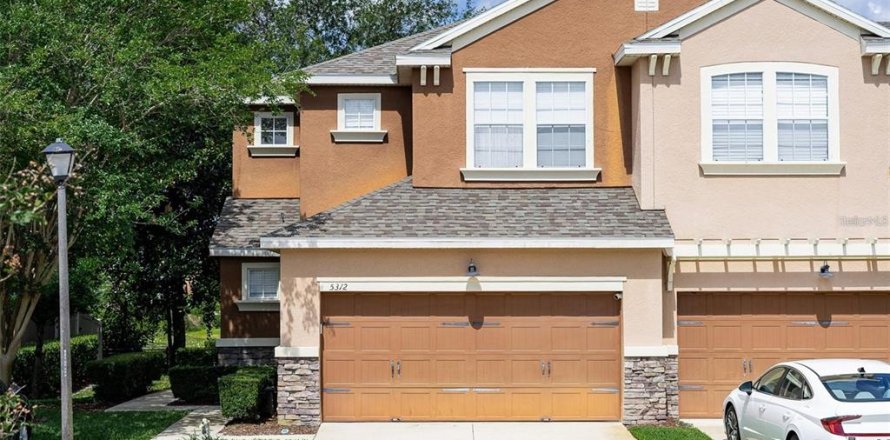 Townhouse in Oviedo, Florida 3 bedrooms, 172.8 sq.m. № 2238232