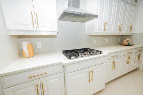 Casa en venta en Oakland, Florida, 5 dormitorios, 351.26 m2 № 2433196 - foto 16