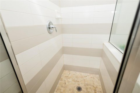 Casa en venta en Oakland, Florida, 5 dormitorios, 351.26 m2 № 2433196 - foto 30