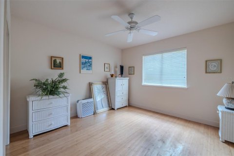 Купить виллу или дом в Фиш-Хок, Флорида 9 комнат, 304.16м2, № 1827799 - фото 30