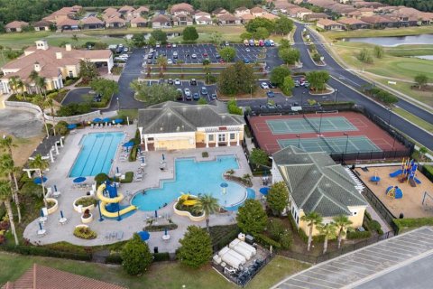 Villa ou maison à vendre à Davenport, Floride: 4 chambres, 214.14 m2 № 2405262 - photo 15
