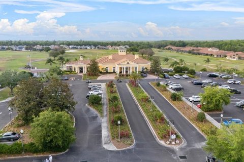 Villa ou maison à vendre à Davenport, Floride: 4 chambres, 214.14 m2 № 2405262 - photo 11