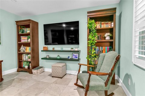 House in Dunedin, Florida 3 bedrooms, 131.46 sq.m. № 1904946 - photo 7