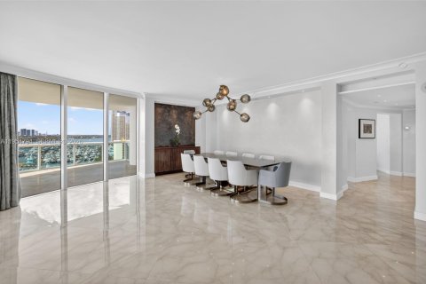 Copropriété à vendre à Miami Beach, Floride: 3 chambres, 312.62 m2 № 2011592 - photo 20