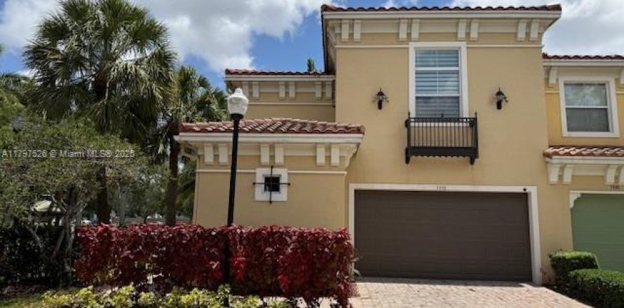 Villa ou maison à Sunrise, Floride 4 chambres, 228.91 m2 № 1676537