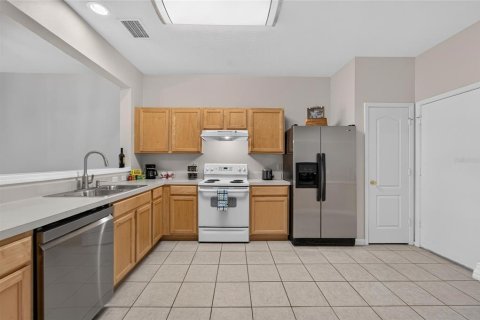 Adosado en venta en Brandon, Florida, 2 dormitorios, 146.23 m2 № 2150200 - foto 25