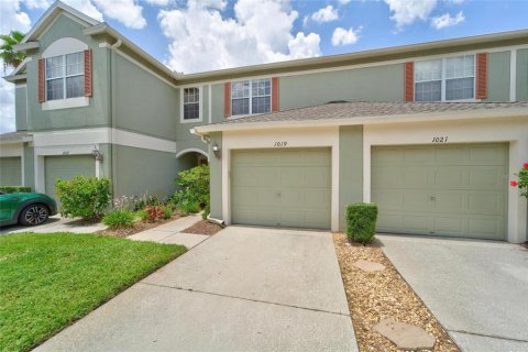 Adosado en Brandon, Florida 2 dormitorios, 146.23 m2 № 2150200