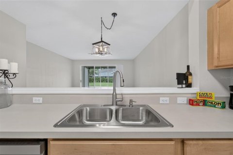Adosado en venta en Brandon, Florida, 2 dormitorios, 146.23 m2 № 2150200 - foto 28