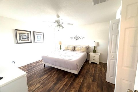 Townhouse in Kissimmee, Florida 4 bedrooms, 151.99 sq.m. № 2142479 - photo 18