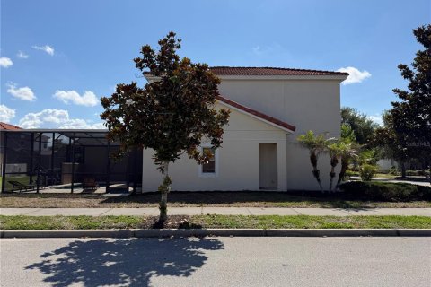 Townhouse in Kissimmee, Florida 4 bedrooms, 151.99 sq.m. № 2142479 - photo 3