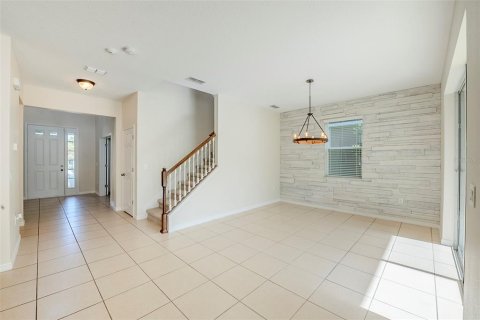 House in Ocoee, Florida 5 bedrooms, 297.47 sq.m. № 1916065 - photo 4