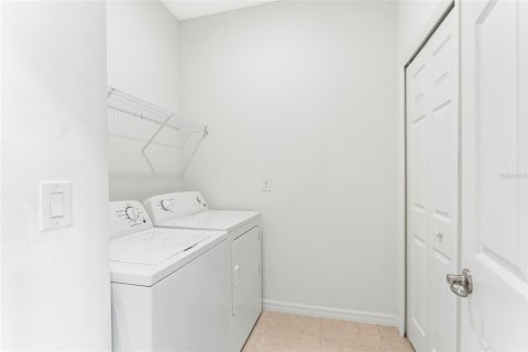 House in Palm Coast, Florida 3 bedrooms, 137.22 sq.m. № 1682015 - photo 23