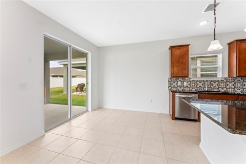 House in Palm Coast, Florida 3 bedrooms, 137.22 sq.m. № 1682015 - photo 11