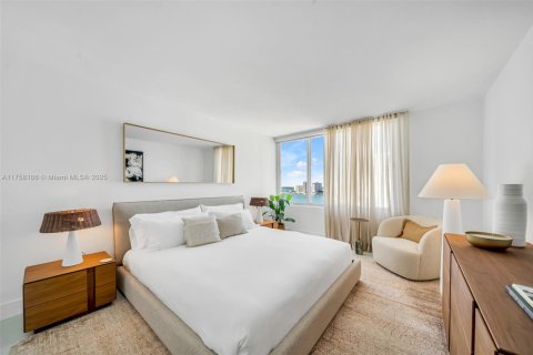 Copropriété à vendre à Miami Beach, Floride: 1 chambre, 79.15 m2 № 1726919 - photo 4
