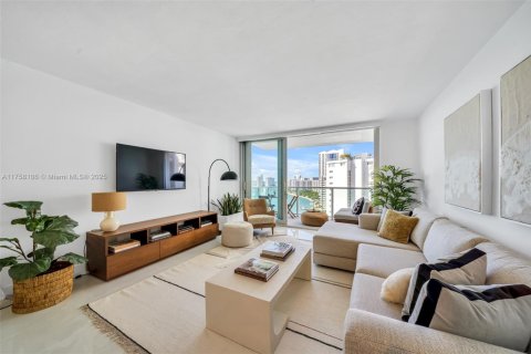 Copropriété à vendre à Miami Beach, Floride: 1 chambre, 79.15 m2 № 1726919 - photo 2