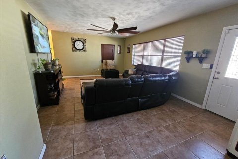 Villa ou maison à vendre à Leesburg, Floride: 3 chambres, 151.8 m2 № 1658519 - photo 4