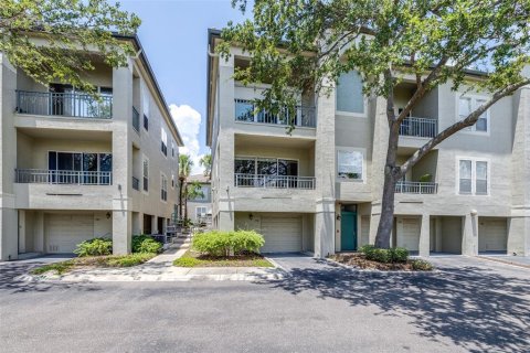 Condominio en venta en Tampa, Florida, 1 dormitorio, 83.61 m2 № 1813528 - foto 2
