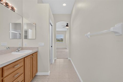 House in Bradenton, Florida 2 bedrooms, 173.63 sq.m. № 2391369 - photo 26