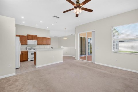 House in Bradenton, Florida 2 bedrooms, 173.63 sq.m. № 2391369 - photo 10