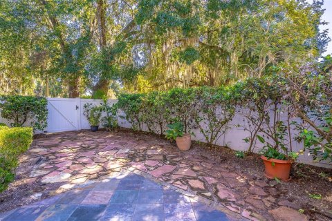 House in Orlando, Florida 4 bedrooms, 250.09 sq.m. № 2393792 - photo 23
