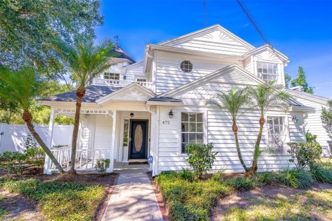 House in Orlando, Florida 4 bedrooms, 250.09 sq.m. № 2393792