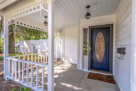 House in Orlando, Florida 4 bedrooms, 250.09 sq.m. № 2393792 - photo 2